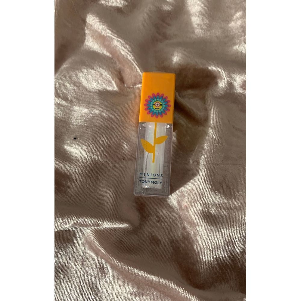 Tony Moly Minions Lipgloss New Sealed